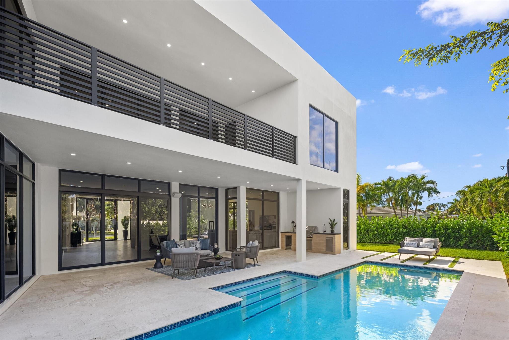 BOCA RATON SQUARE UNIT 2 - Residential