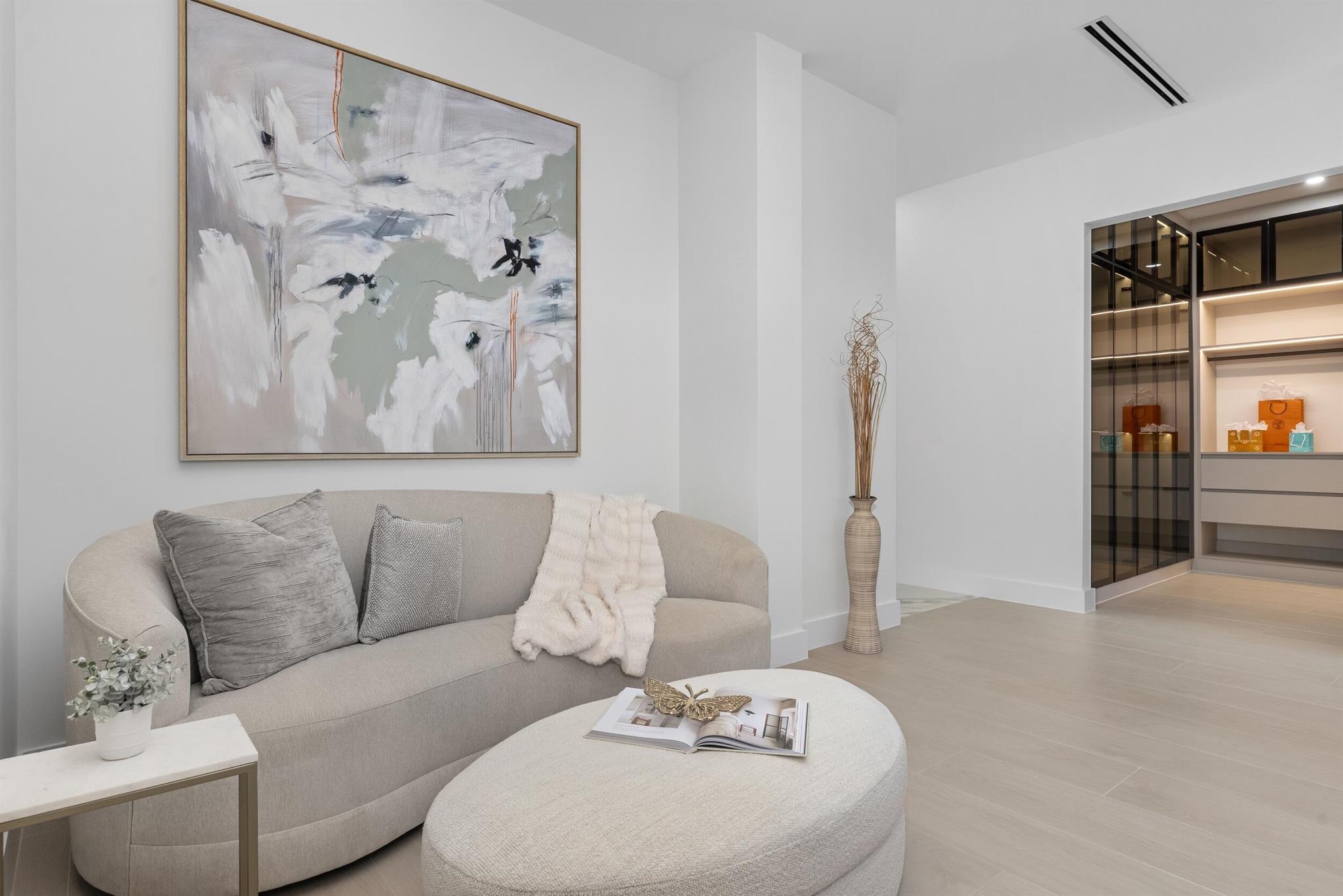 BOCA RATON SQUARE UNIT 2 - Residential