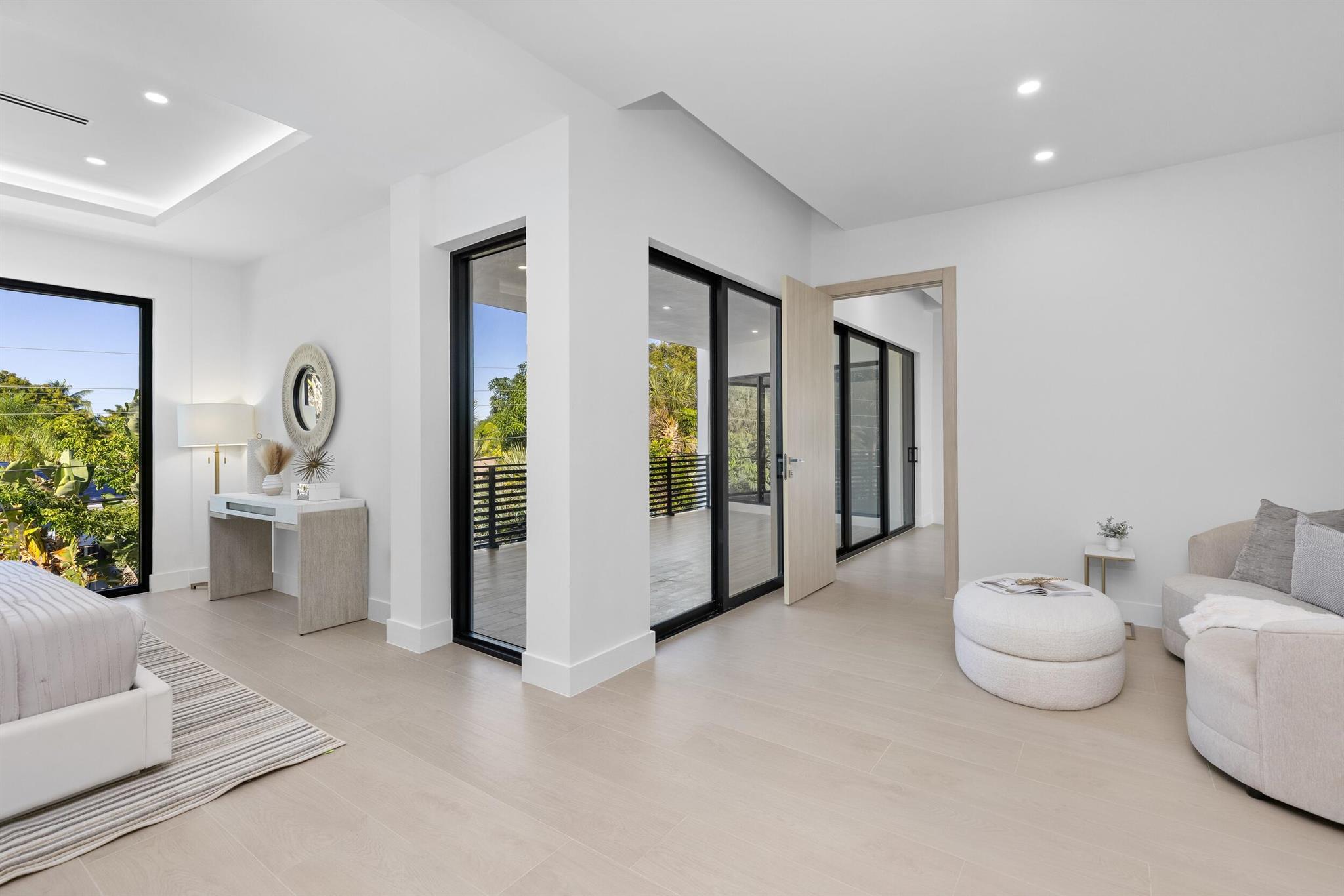 BOCA RATON SQUARE UNIT 2 - Residential