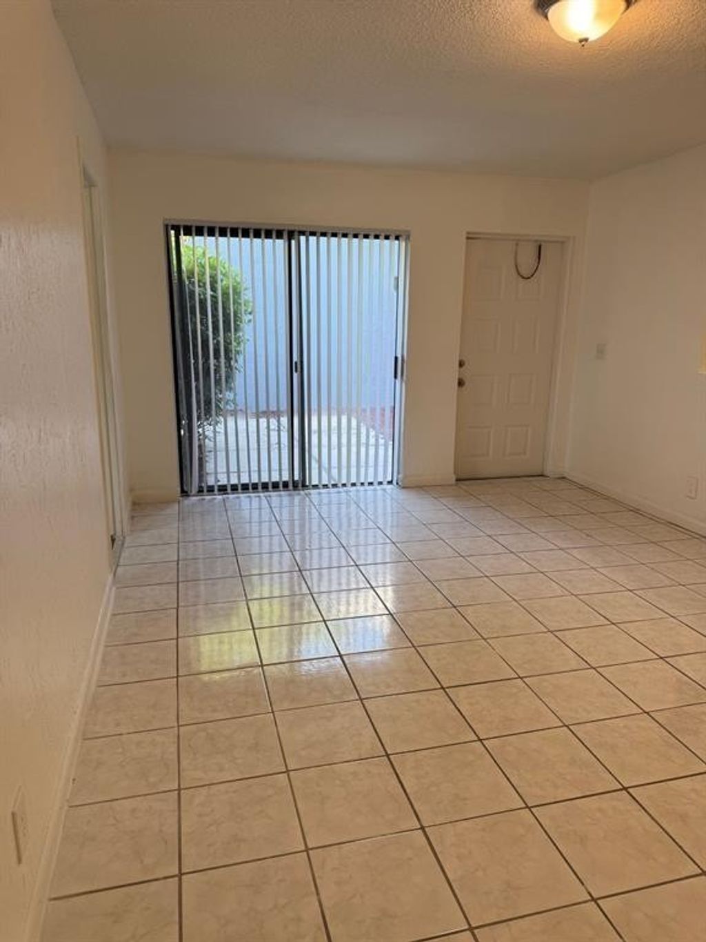 Photo of 1 Crossing Circle #C, Boynton Beach, FL 33435 (MLS # F10534979)