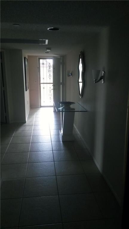 SUFFOLK AT CENTURY VILLAG - Residential Lease