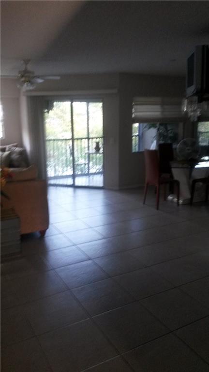 SUFFOLK AT CENTURY VILLAG - Residential Lease