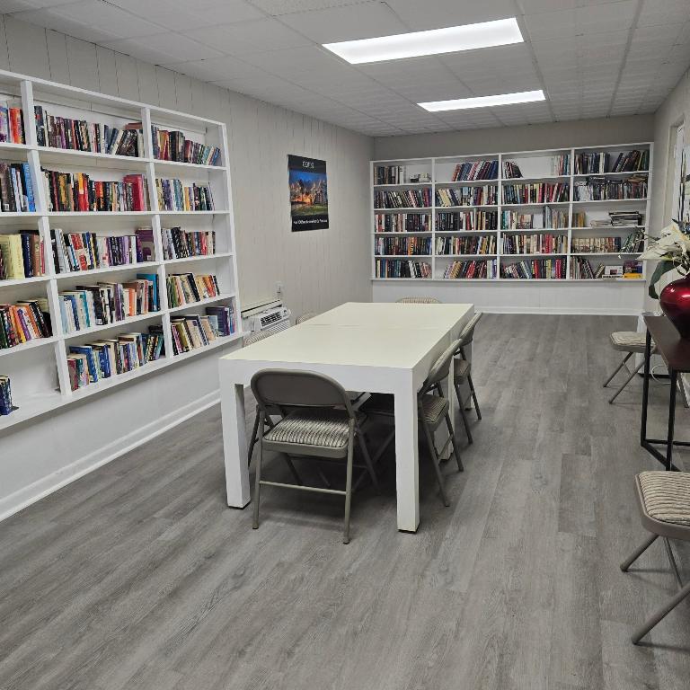 GEMINI CONDO - Residential