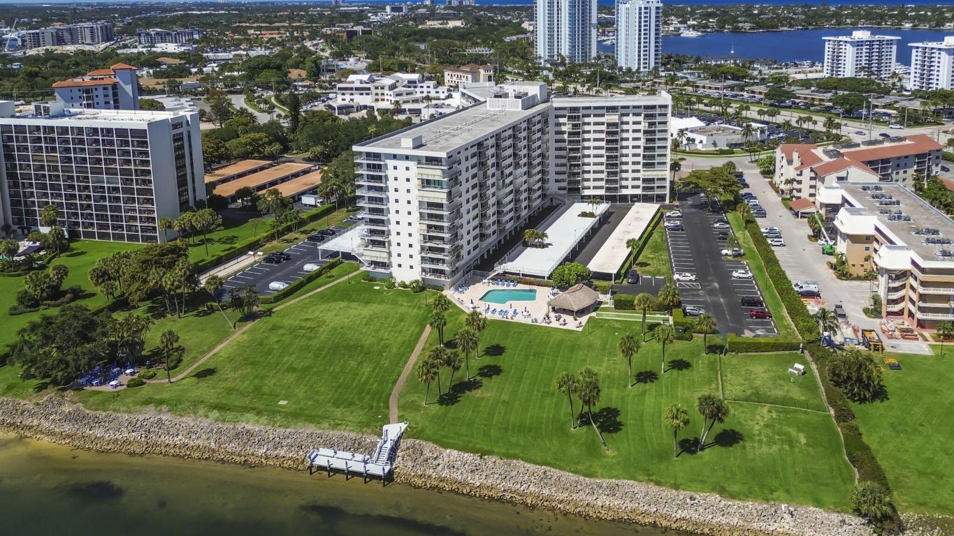 GEMINI CONDO - Residential