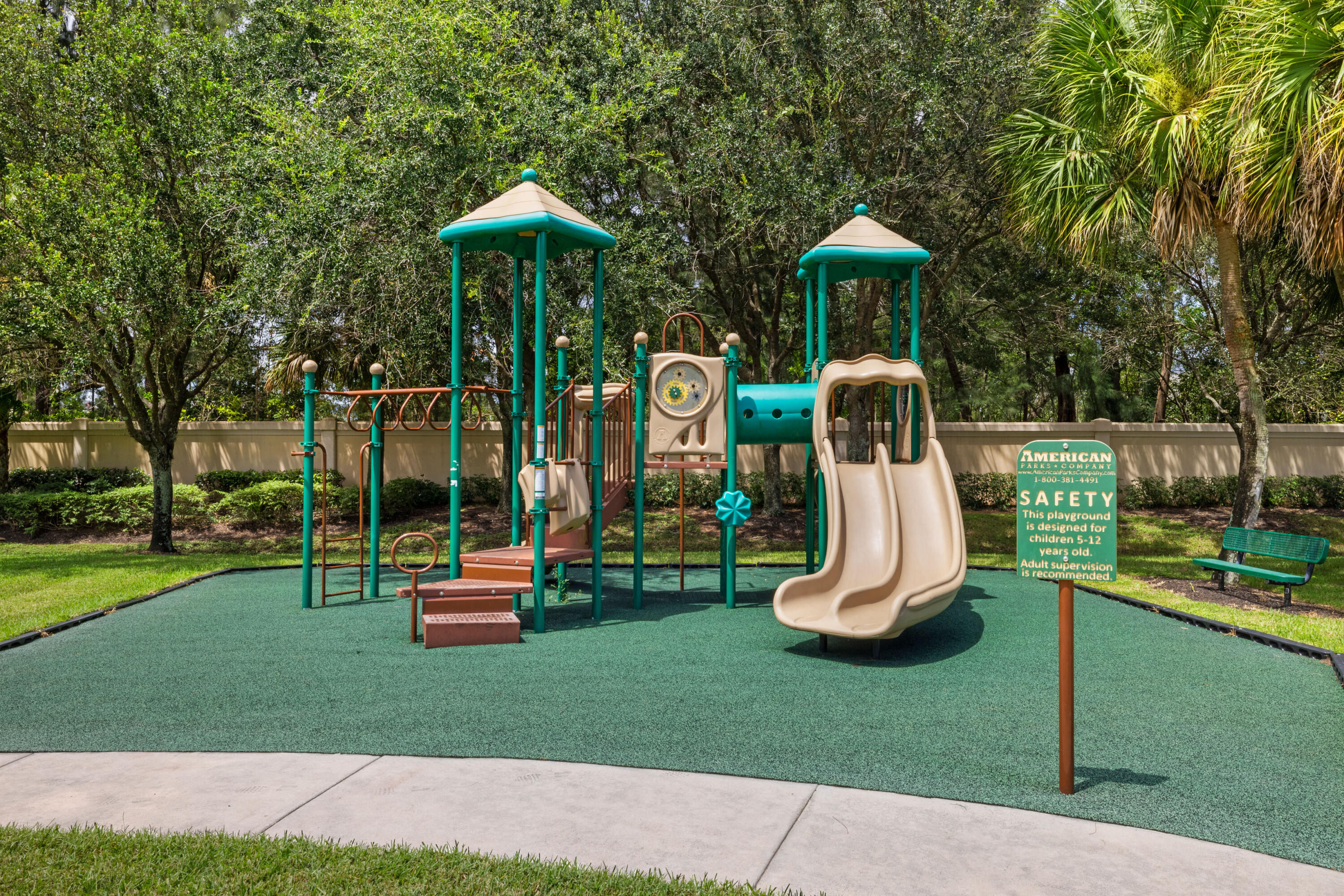 GOLF CLUB EST - Residential