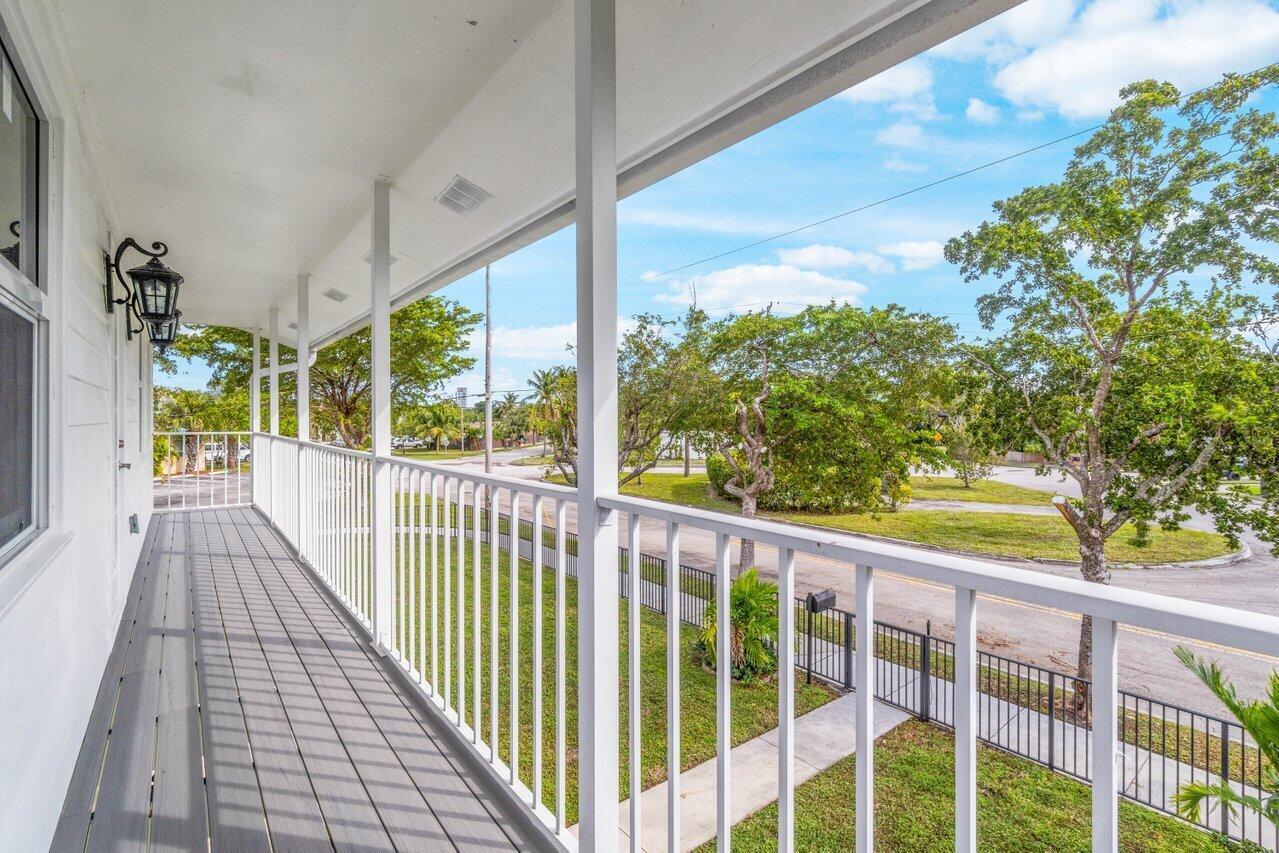 BELVEDERE PARK - Residential Lease
