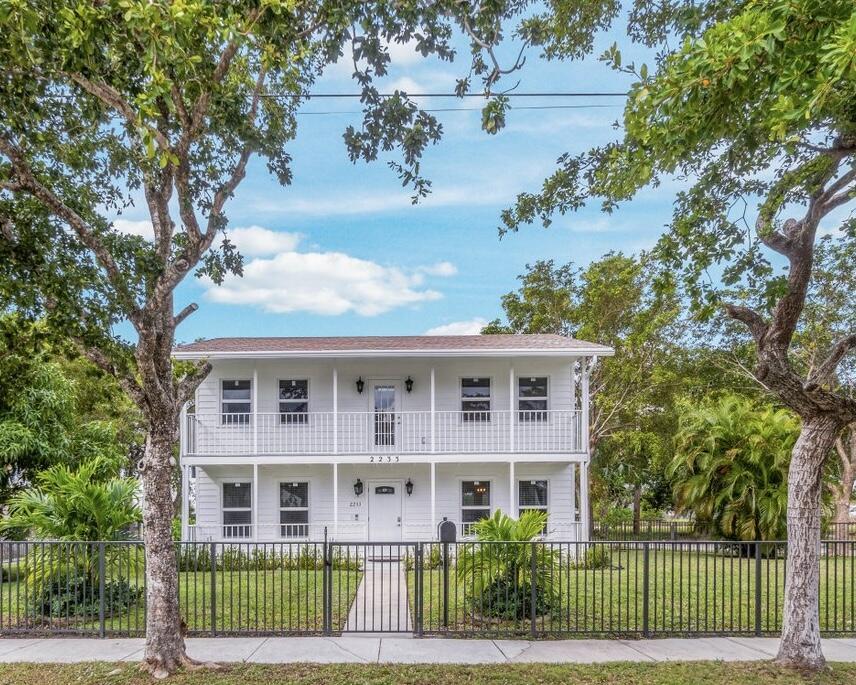 BELVEDERE PARK - Residential Lease