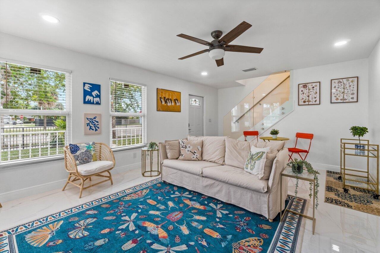 BELVEDERE PARK - Residential Lease