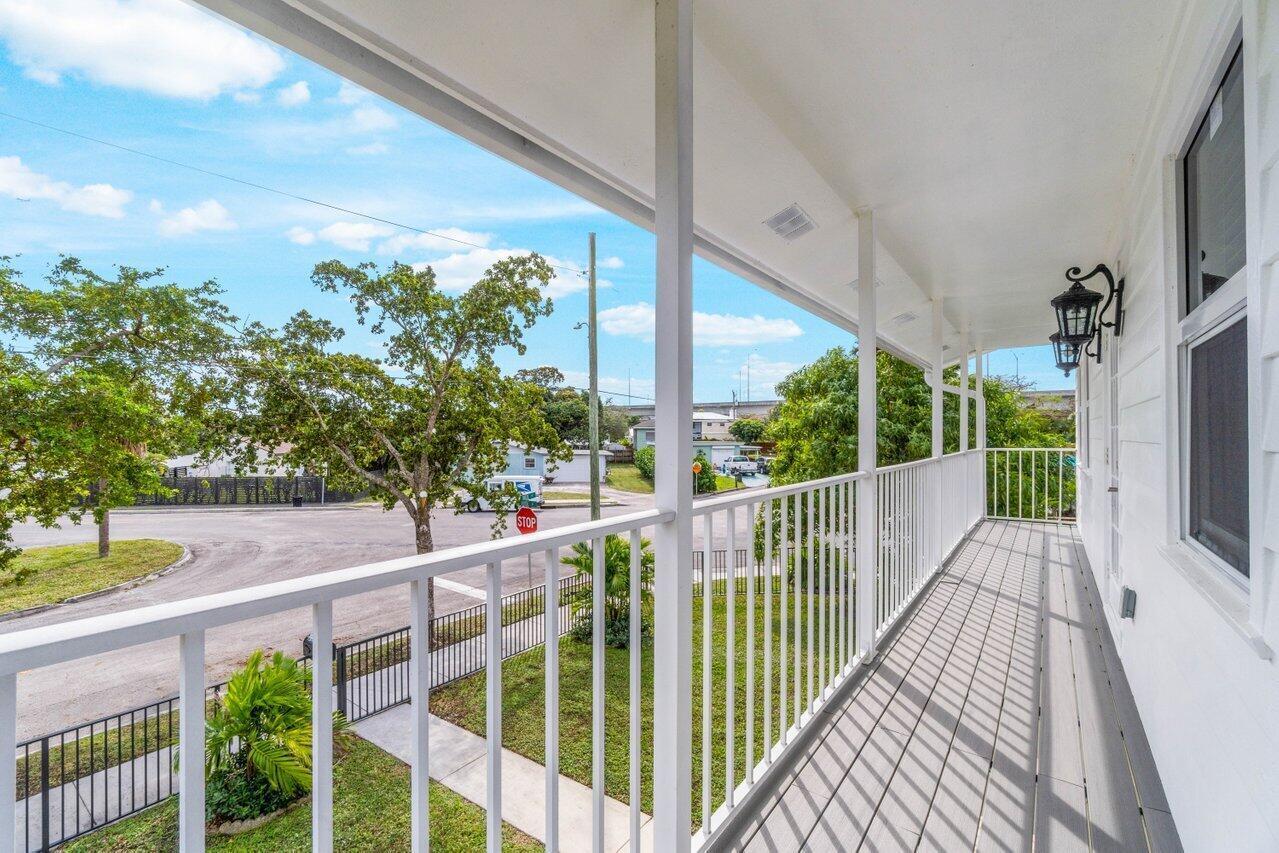 BELVEDERE PARK - Residential Lease