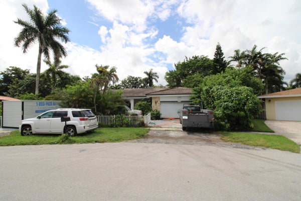 16670 WESTWOOD LN, WESTON, FL 33326 - Image a720819e942e00db38ecb1d70139ff39/3805148204