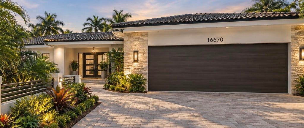 Photo of 16670 WESTWOOD Lane, Weston, FL 33326 (MLS # B26086646)