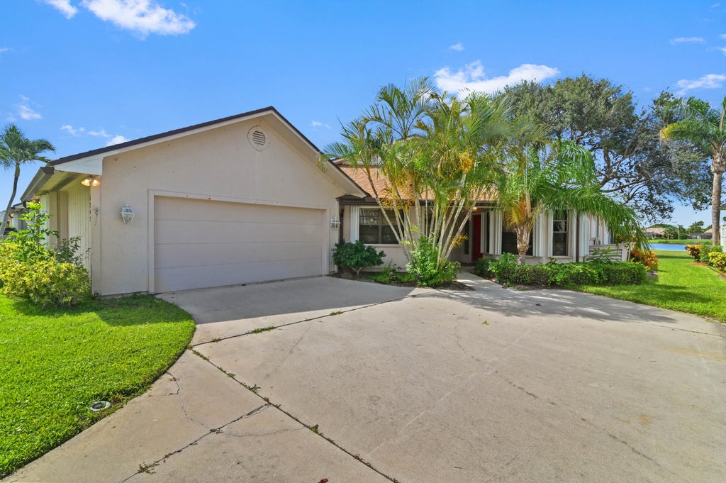 Photo of 6243 SE Ames Way, Hobe Sound, FL 33455 (MLS # R11012690)