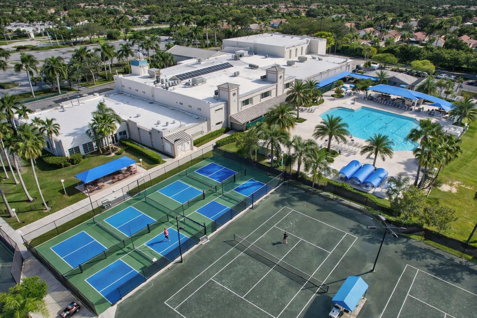 PALM ISLES WEST - Residential