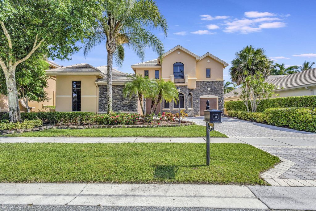 Photo of 10356 Trianon Place, Wellington, FL 33449 (MLS # R11002527)