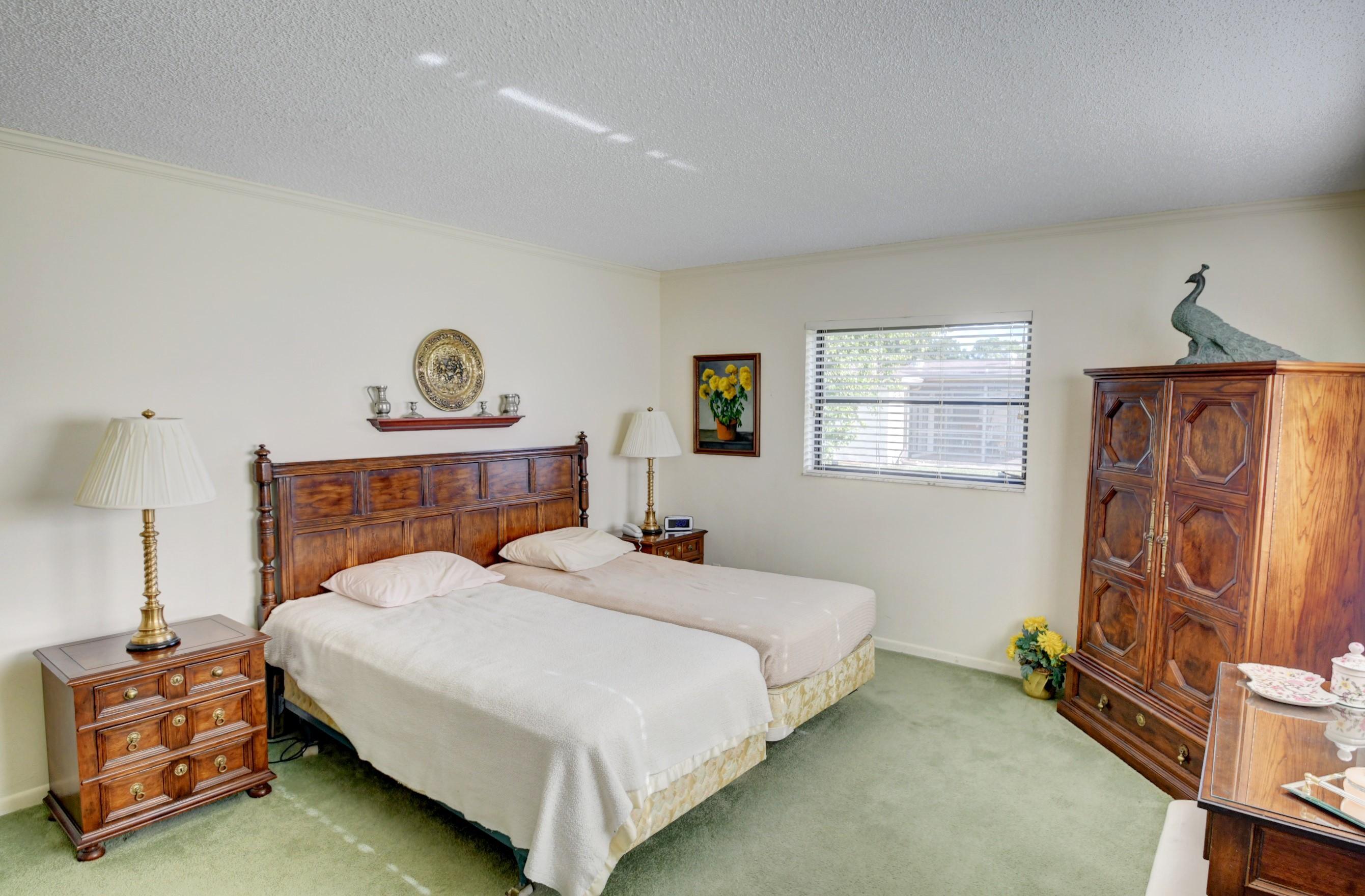 COCO WOOD LAKES SEC 1 - Residential