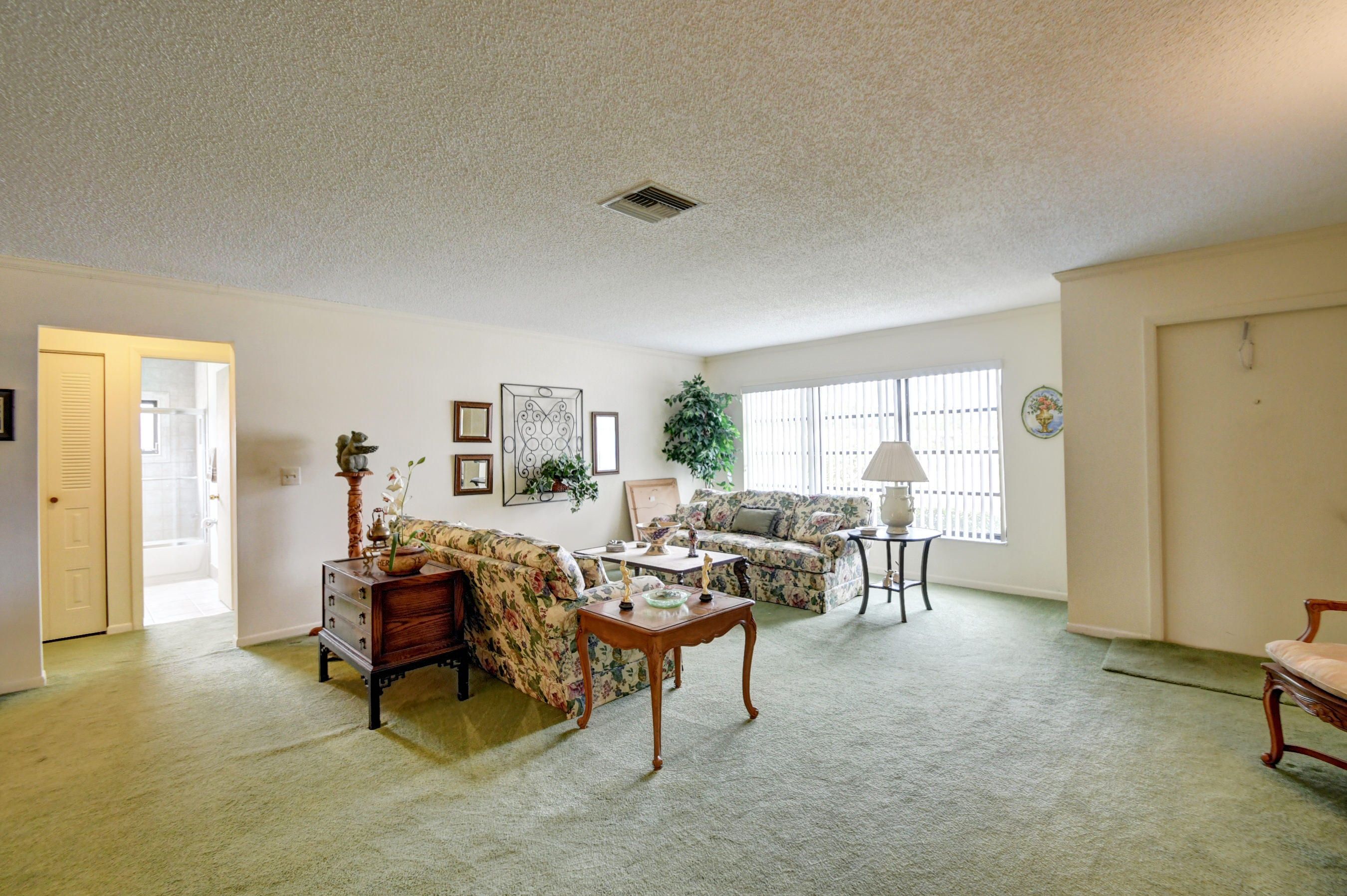 COCO WOOD LAKES SEC 1 - Residential