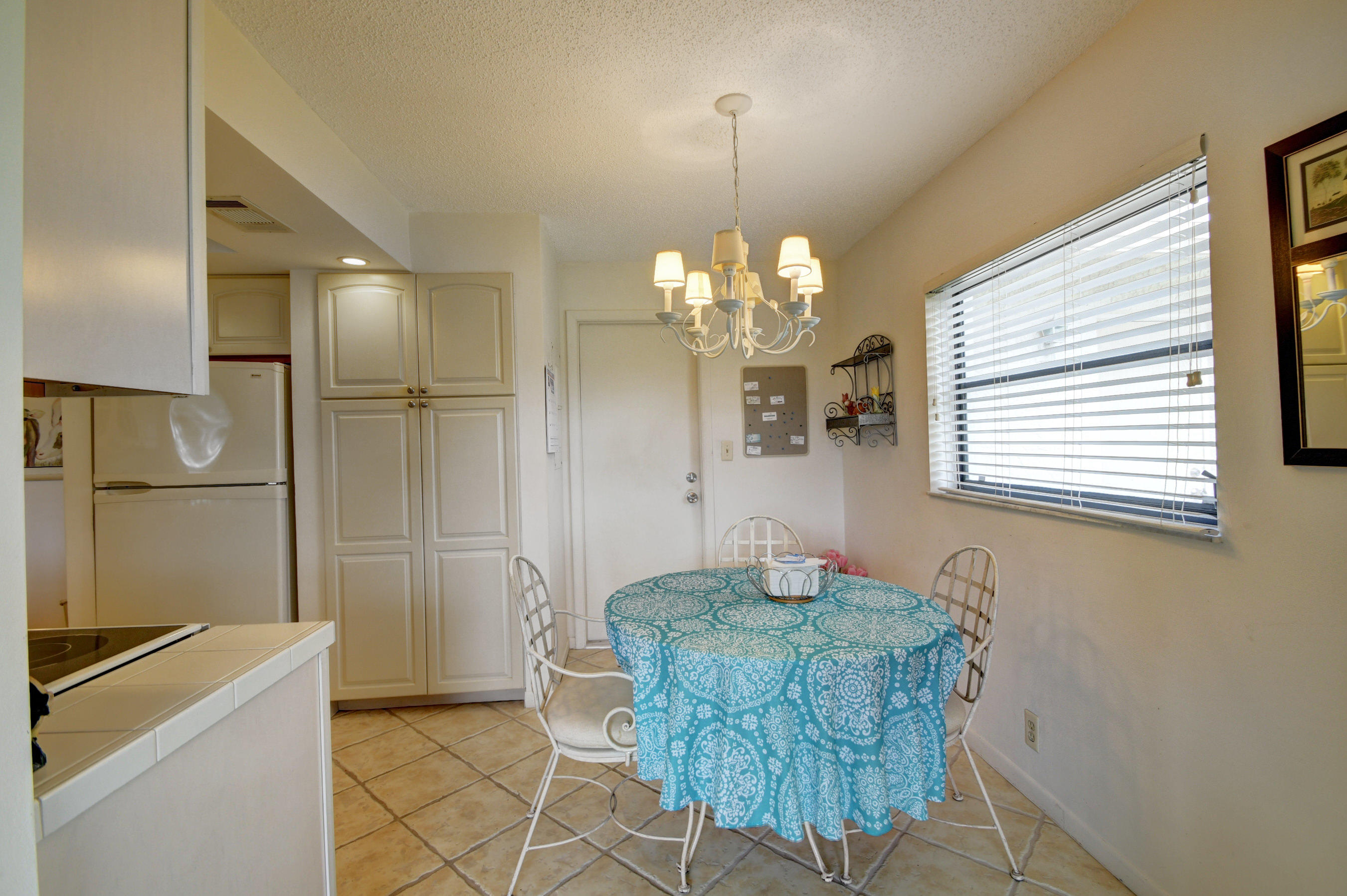 COCO WOOD LAKES SEC 1 - Residential