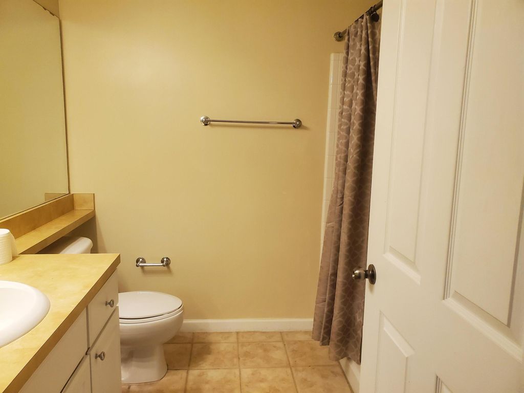 Photo of 1111 E Myrtlewood Cir Circle E, Palm Beach Gardens, FL 33418 (MLS # B26026707)