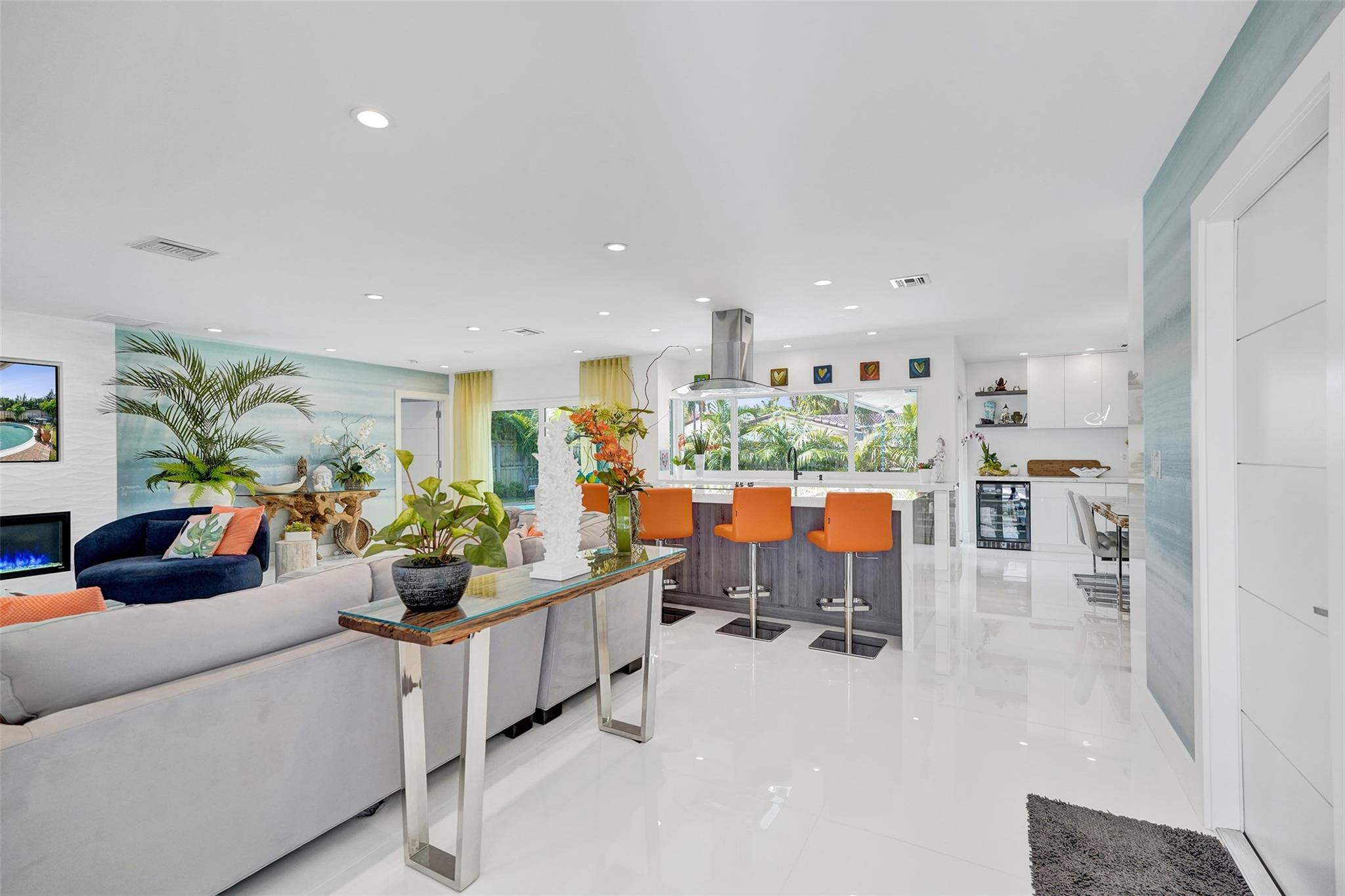 IMPERIAL POINT - Residential