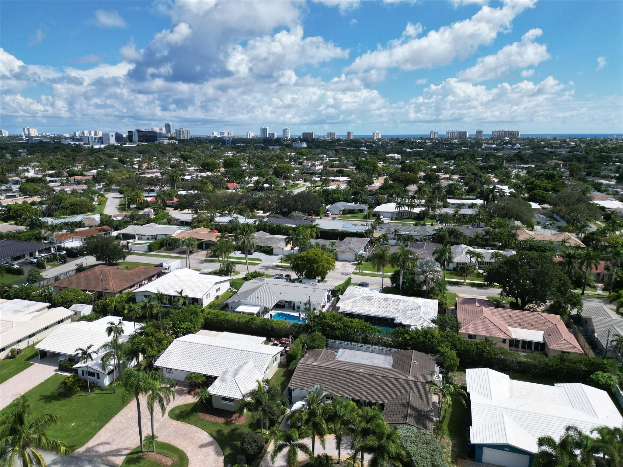 IMPERIAL POINT - Residential