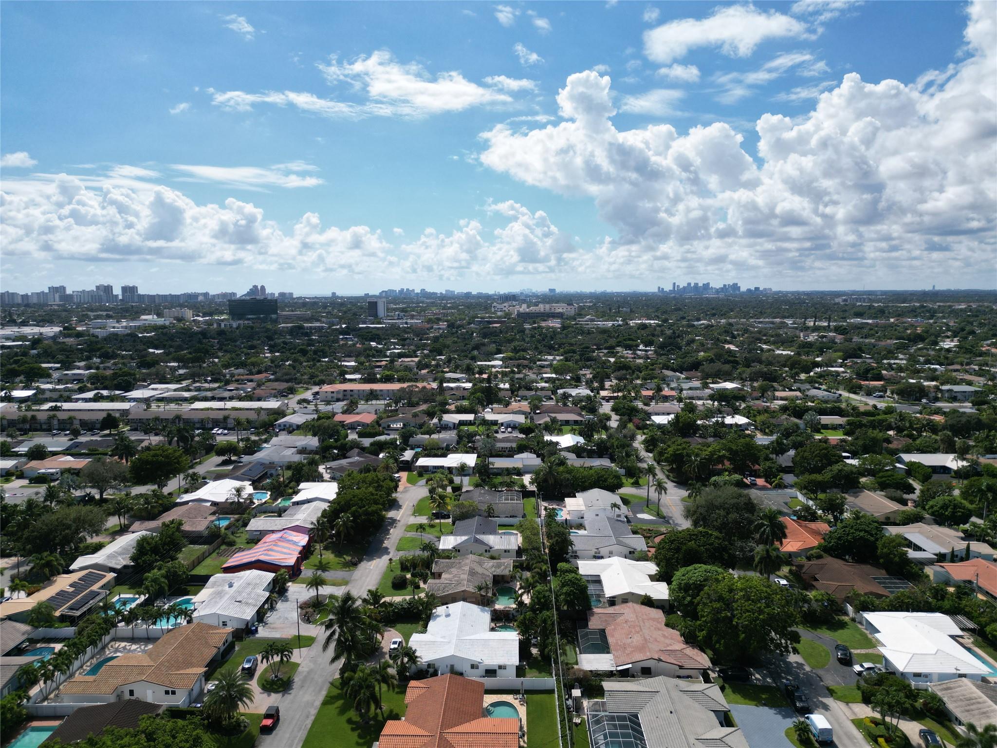 IMPERIAL POINT - Residential