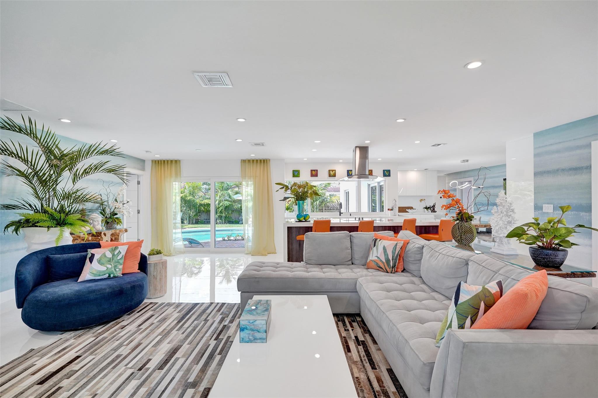 IMPERIAL POINT - Residential
