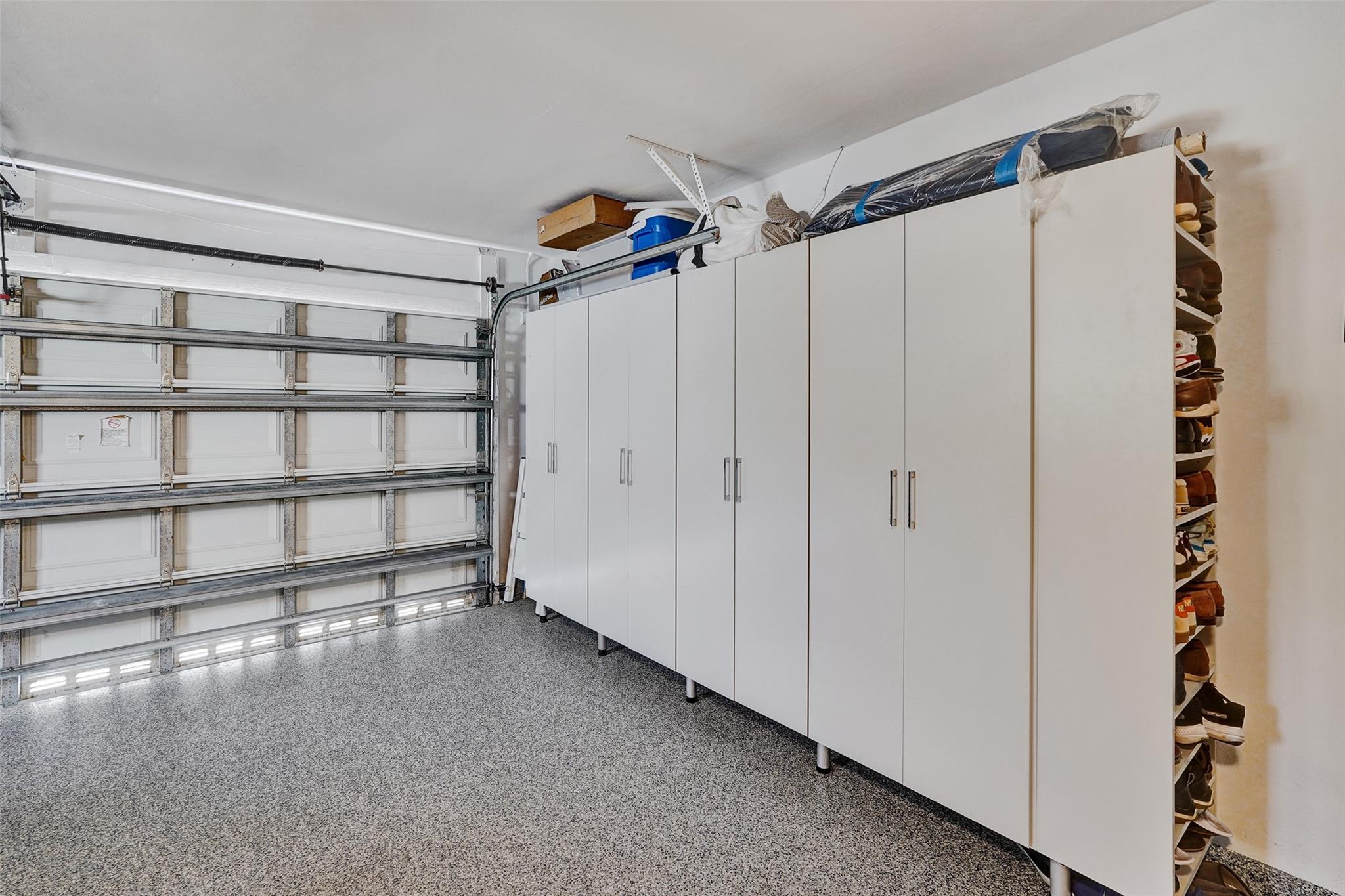 IMPERIAL POINT - Residential