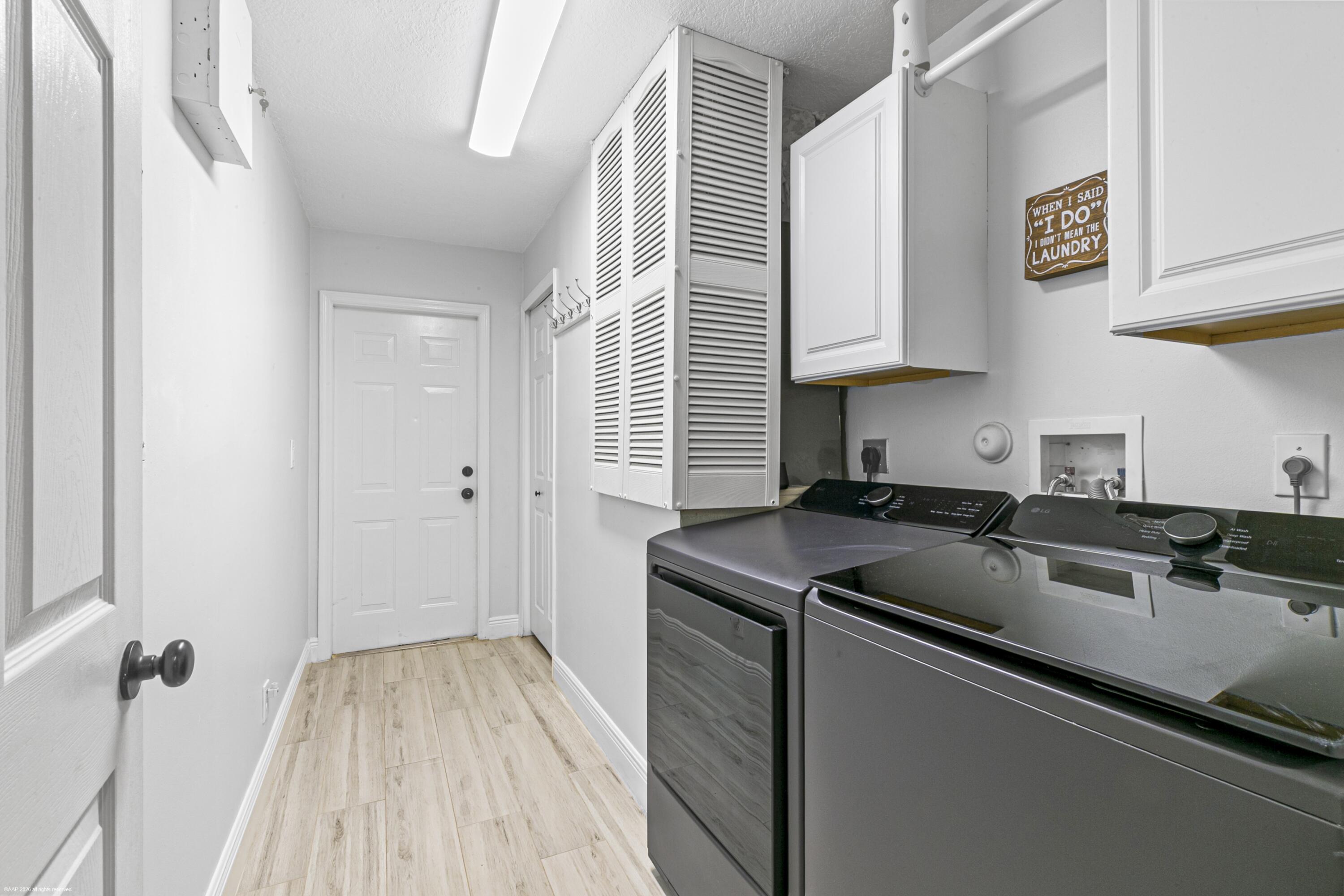 Loxahatchee - Residential