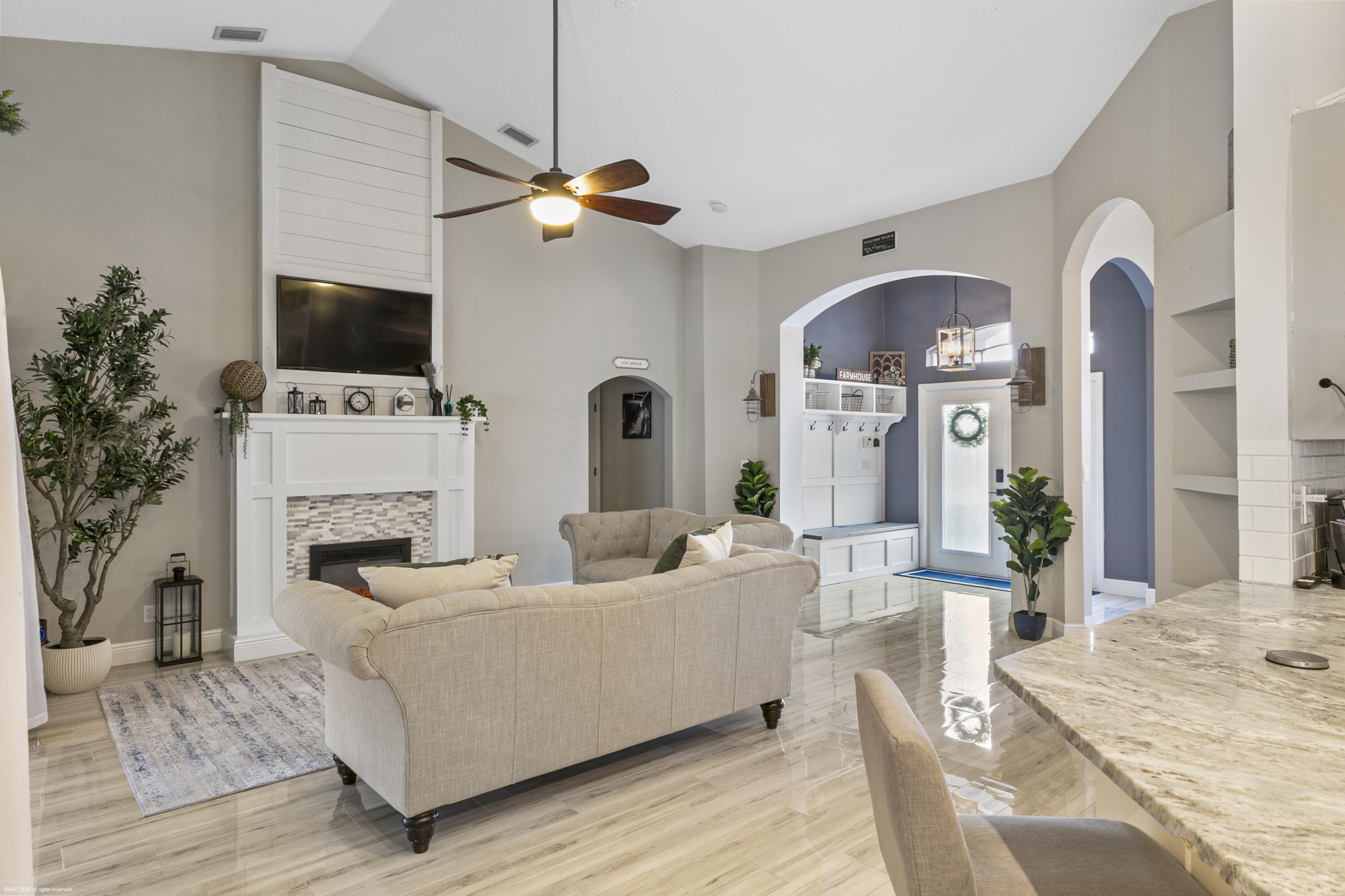 Loxahatchee - Residential