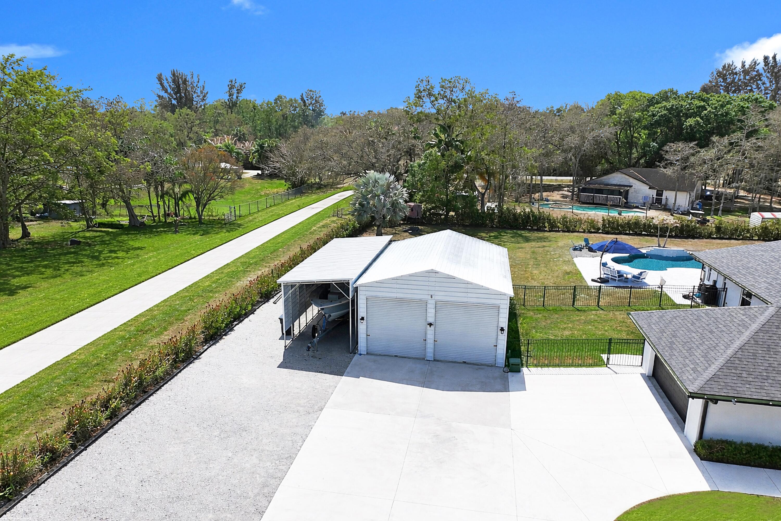 Loxahatchee - Residential