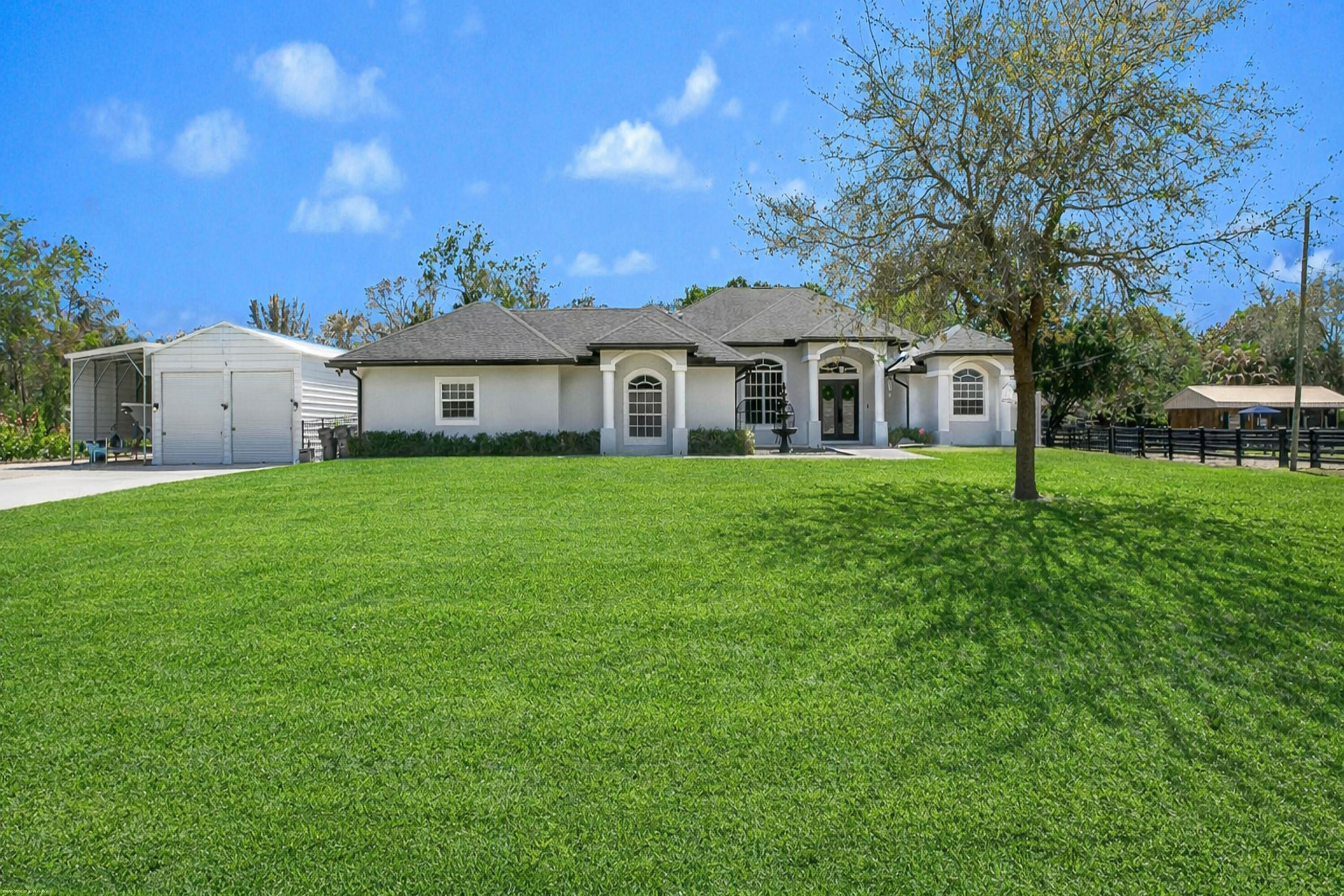 Loxahatchee - Residential