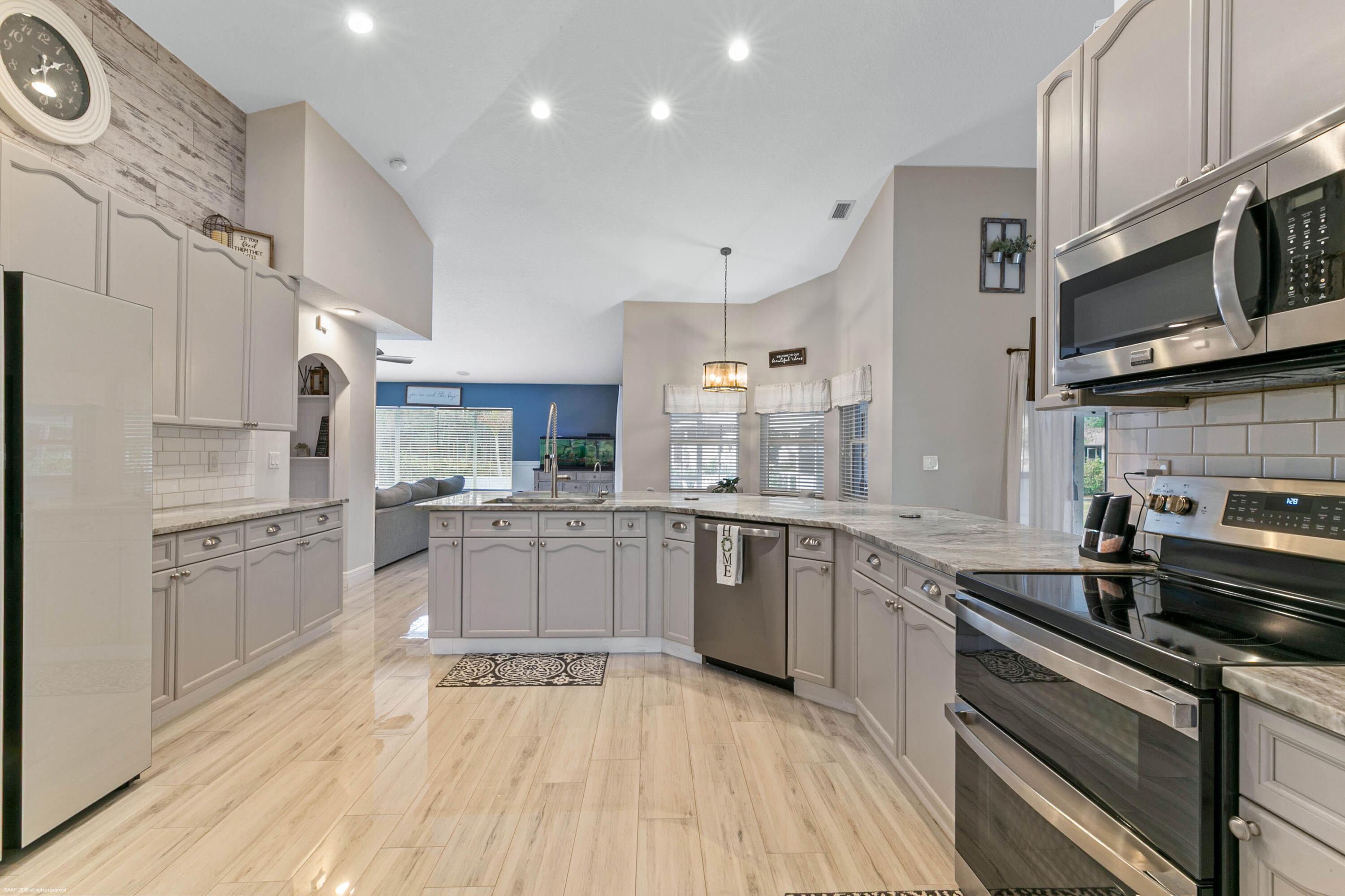 Loxahatchee - Residential