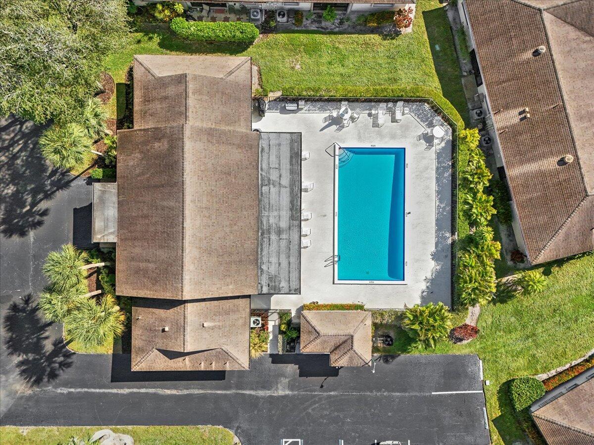 GREENTREE VILLAS CONDO - Residential