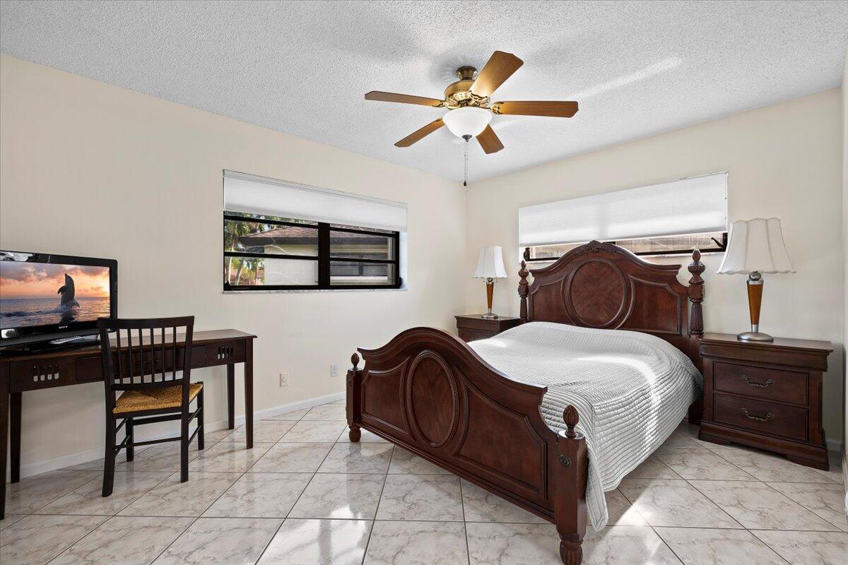 GREENTREE VILLAS CONDO - Residential