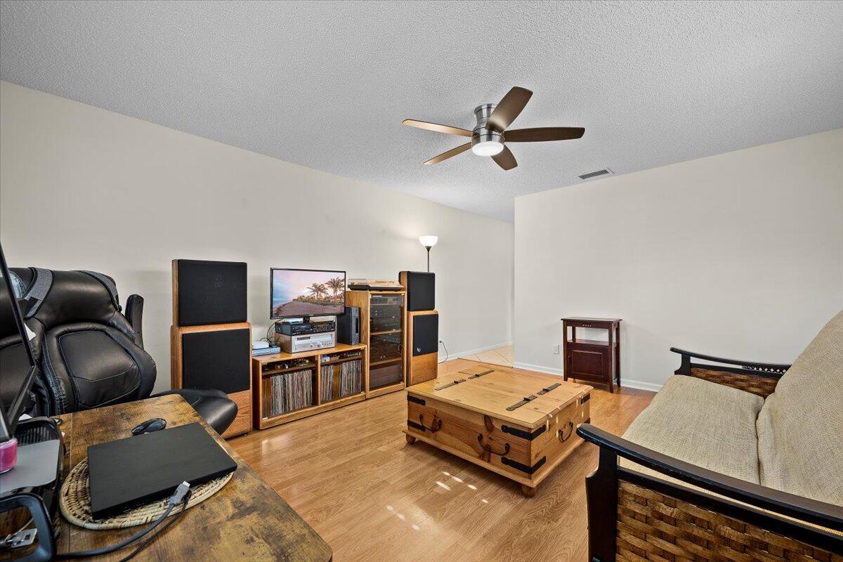 GREENTREE VILLAS CONDO - Residential