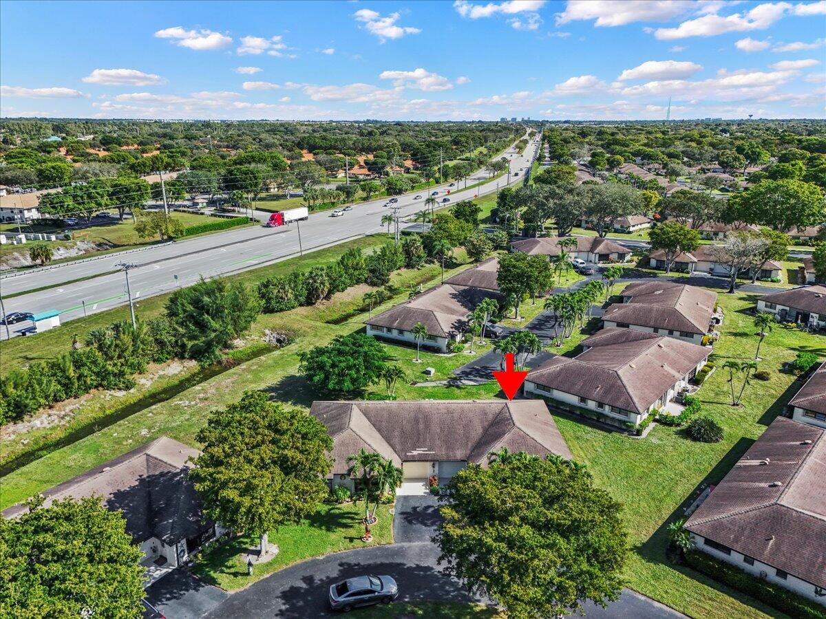 GREENTREE VILLAS CONDO - Residential