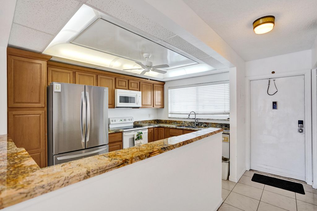 Photo of 2012 S Federal Highway #404, Boynton Beach, FL 33435 (MLS # R11166846)