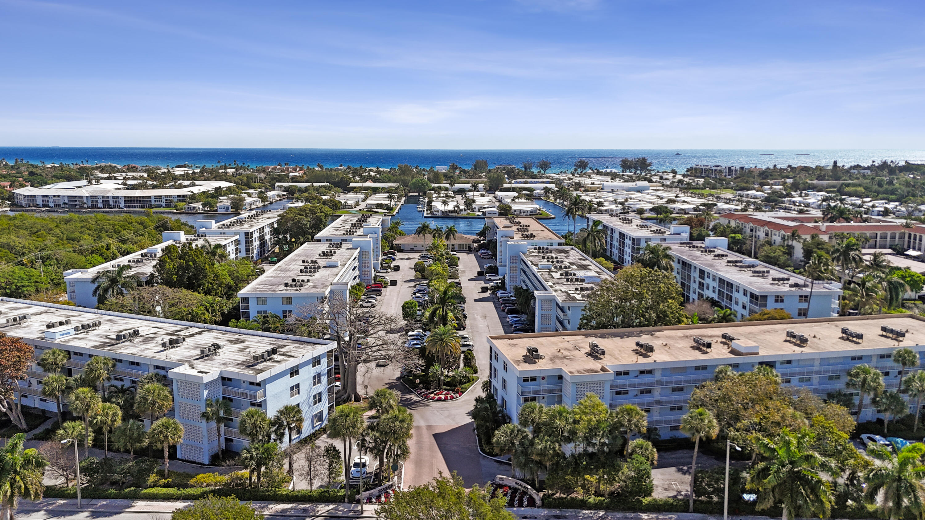 SEAGATE OF GULFSTREAM CONDO - Residential