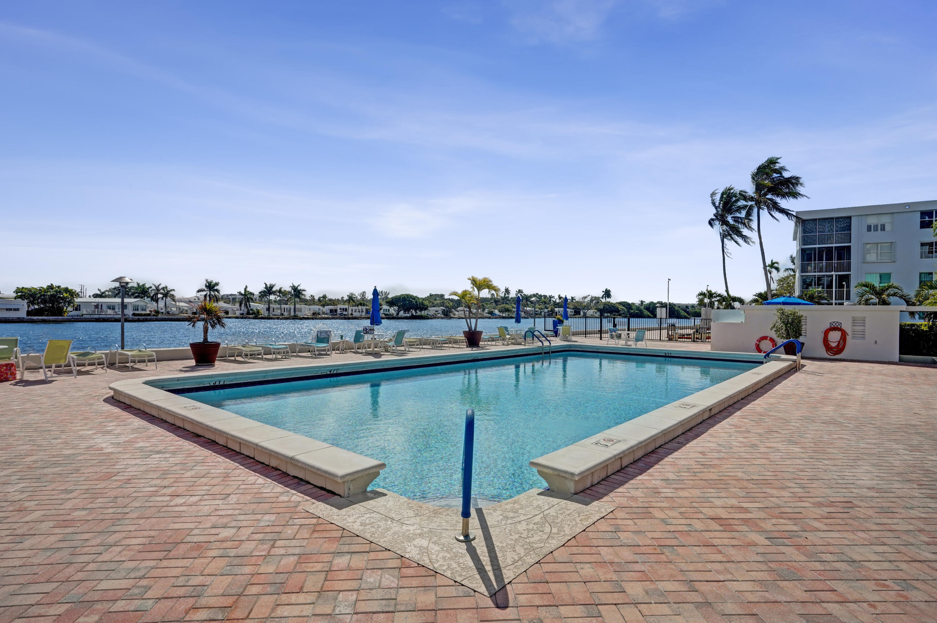 SEAGATE OF GULFSTREAM CONDO - Residential