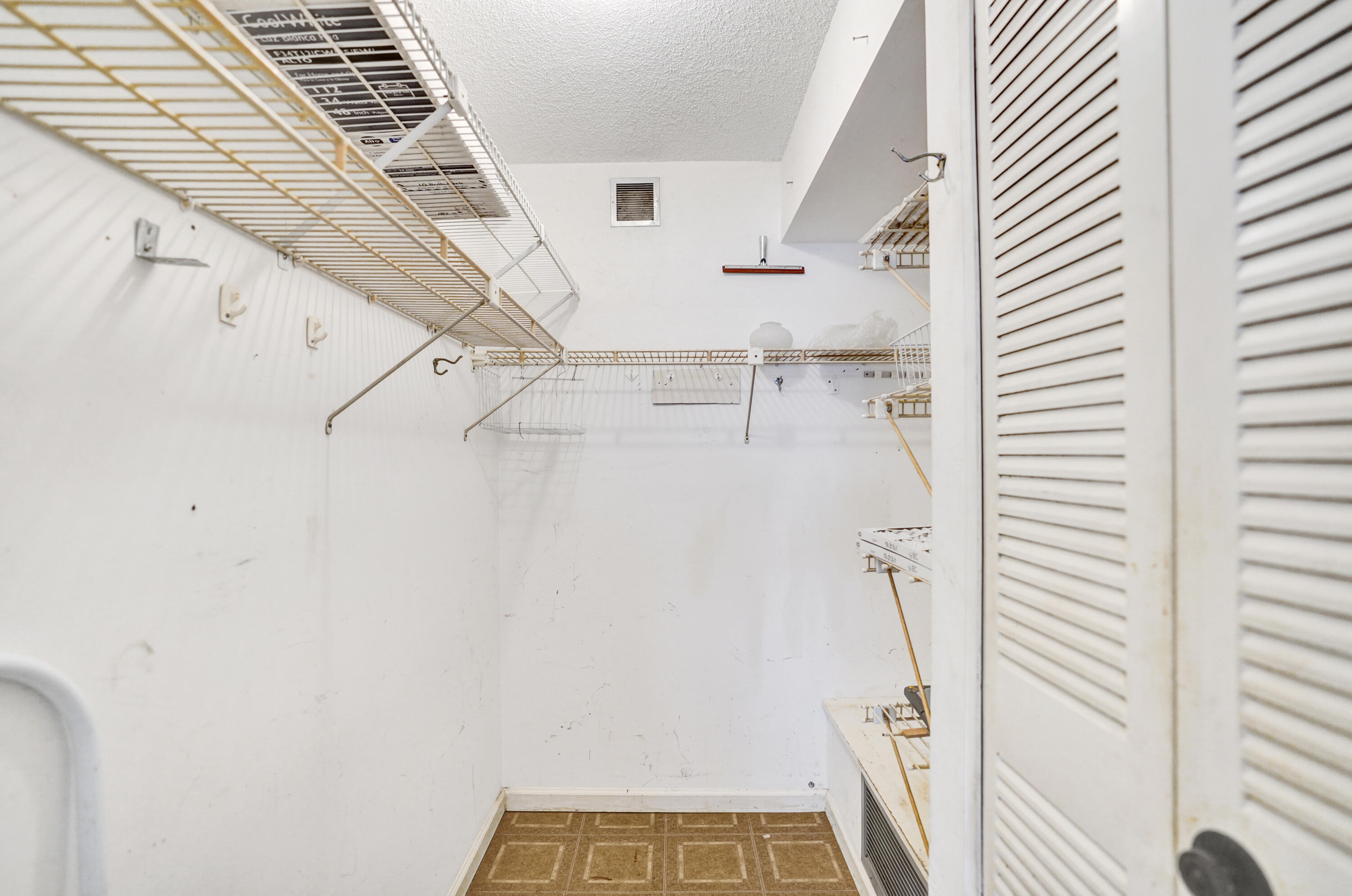 SEAGATE OF GULFSTREAM CONDO - Residential