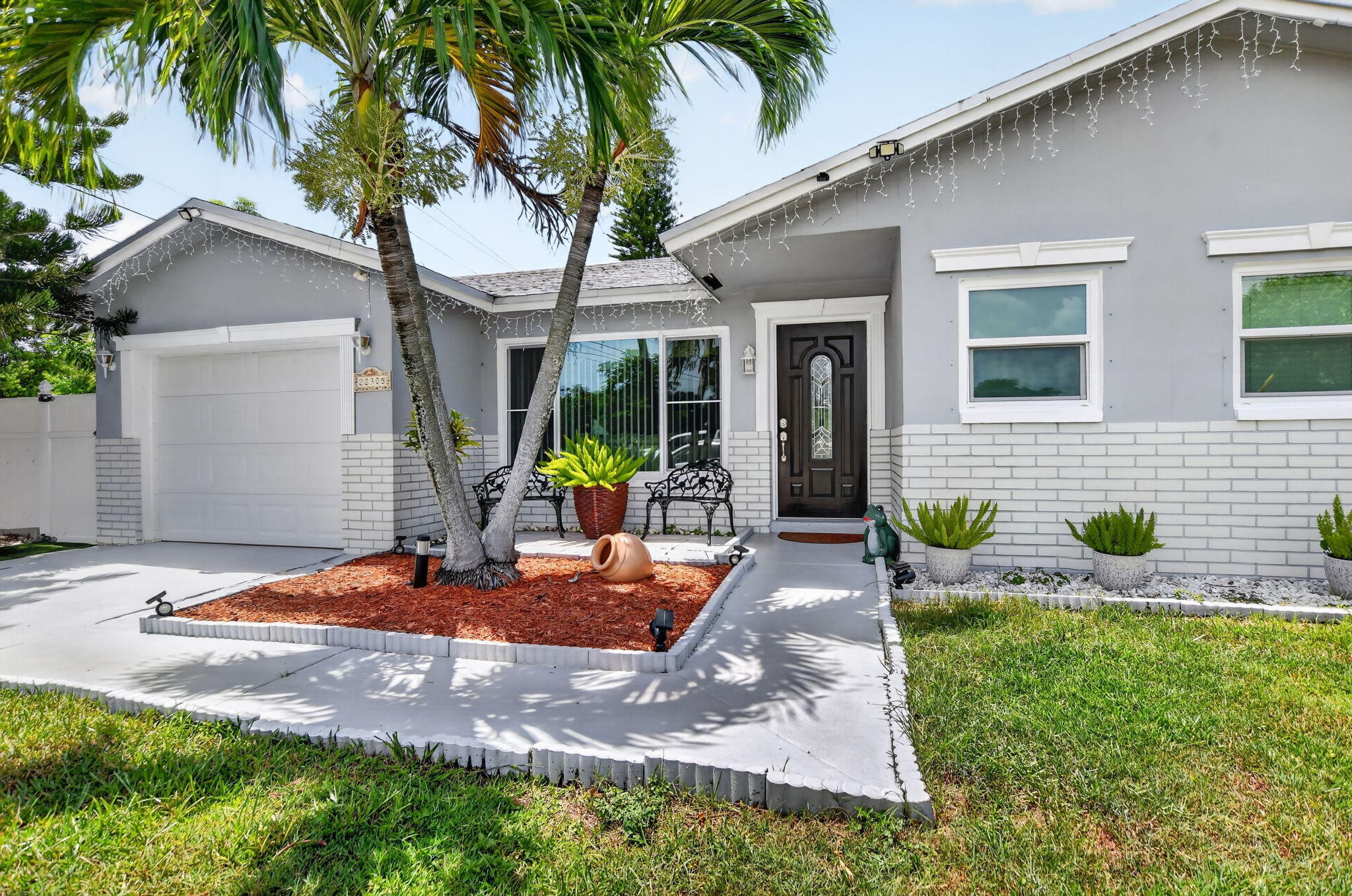 Properties | Stephanie Kaufman 22305 SW 57th Avenue