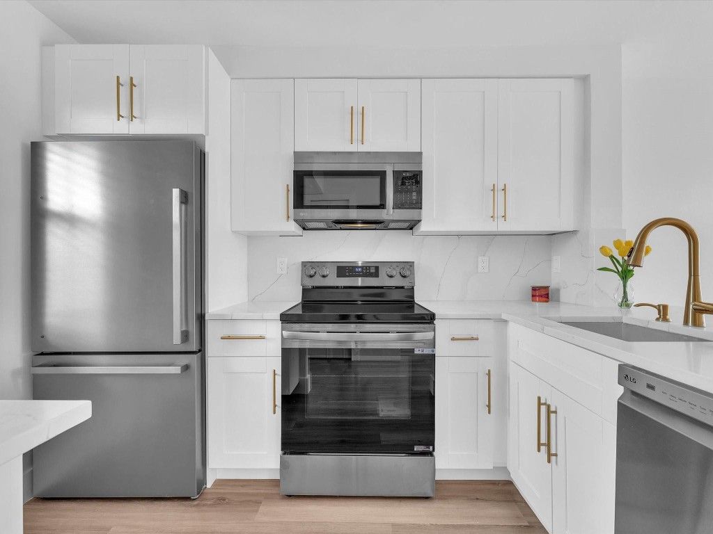 Photo of 2108 S Cypress Bend Drive #PH 8, Pompano Beach, FL 33069 (MLS # F10465240)