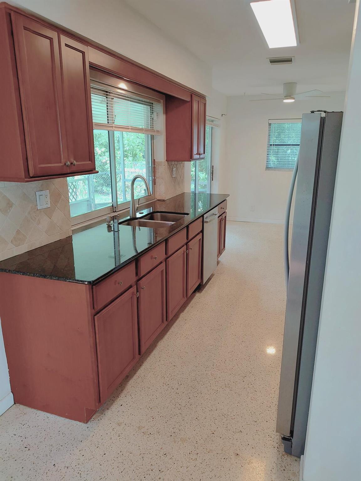 UNIVERSITY HEIGHTS 1ST AD - Residential Lease