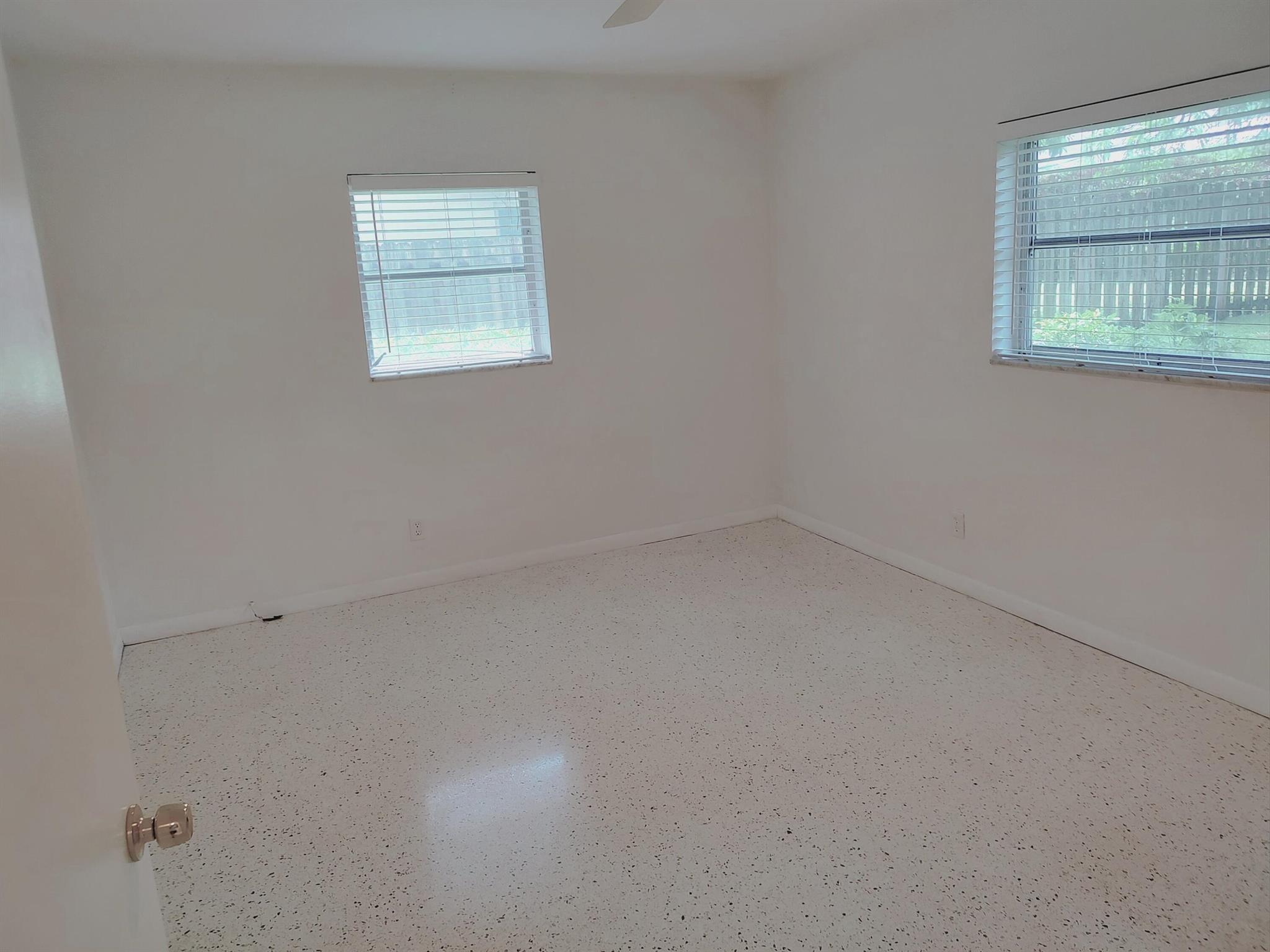 UNIVERSITY HEIGHTS 1ST AD - Residential Lease