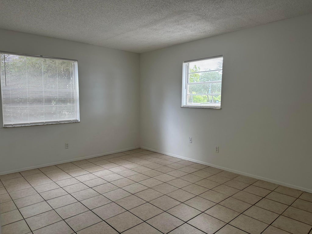 Photo of 4606 SE BINNACLE Way #3, Stuart, FL 34997 (MLS # B26059629)