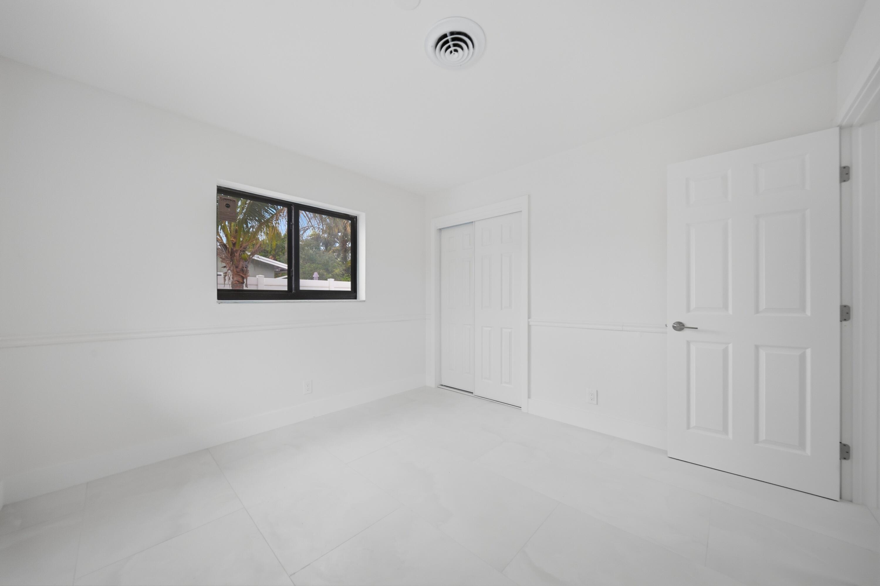 CORAL RIDGE ISLES - Residential