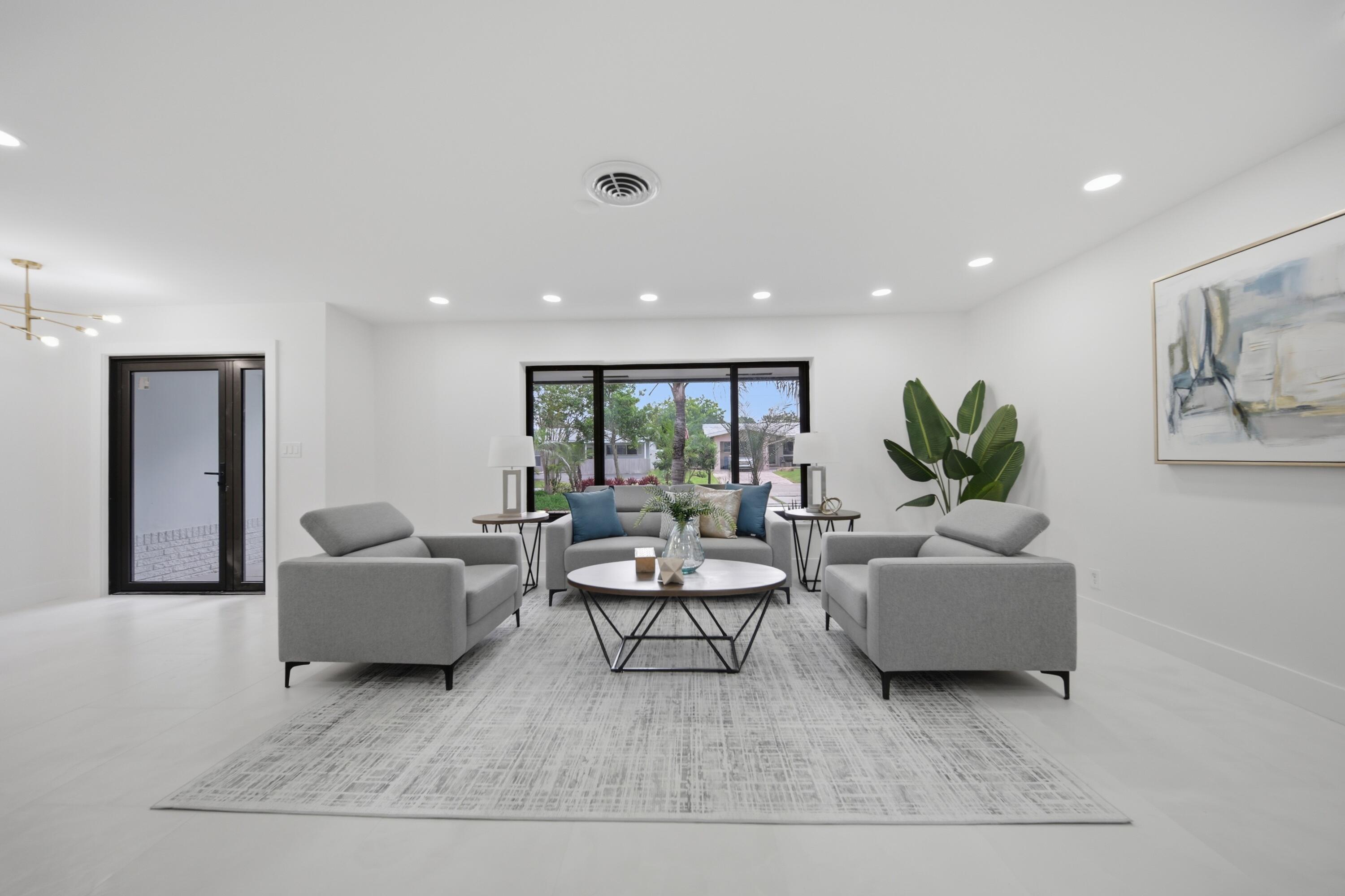 CORAL RIDGE ISLES - Residential