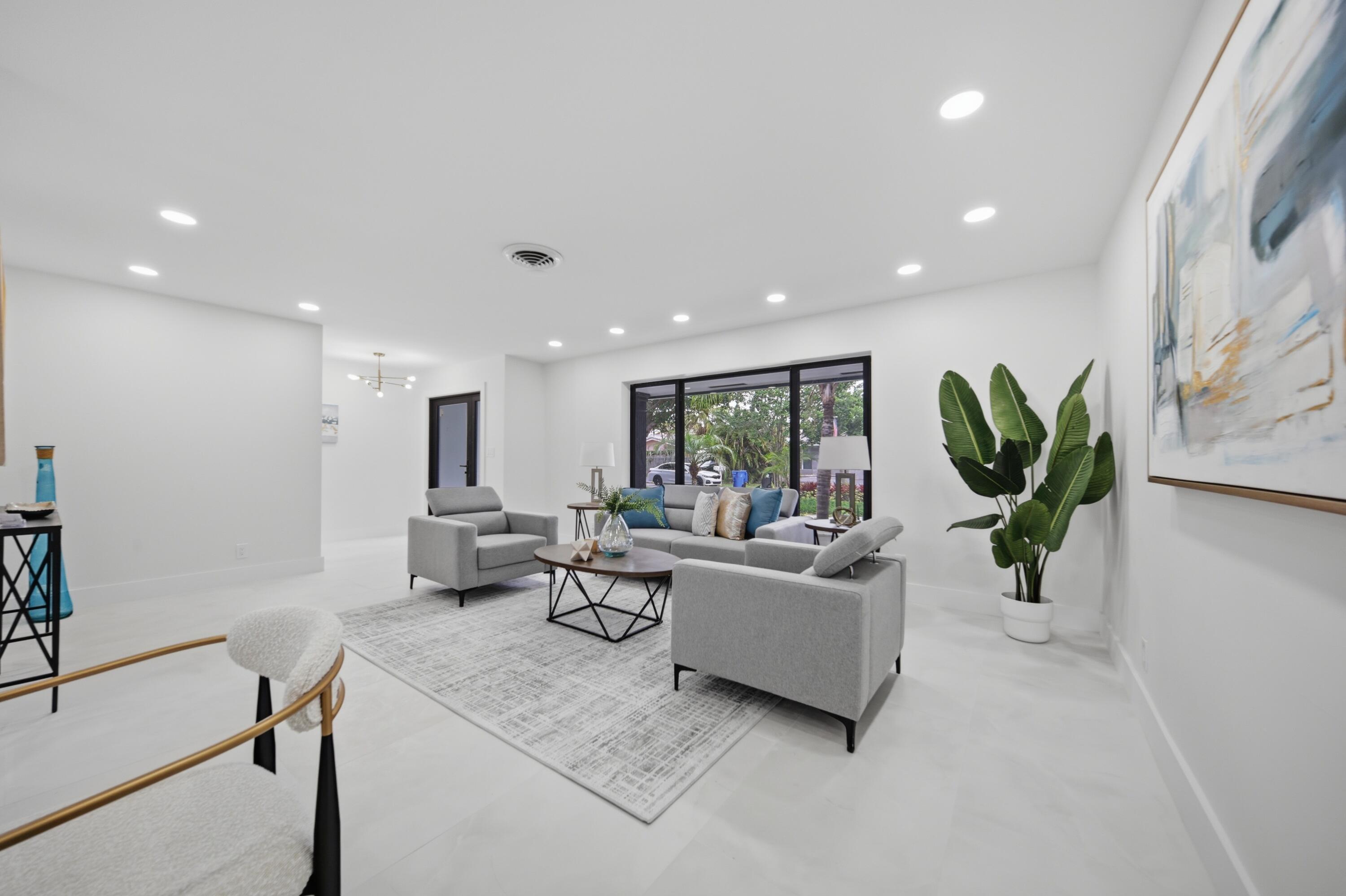 CORAL RIDGE ISLES - Residential