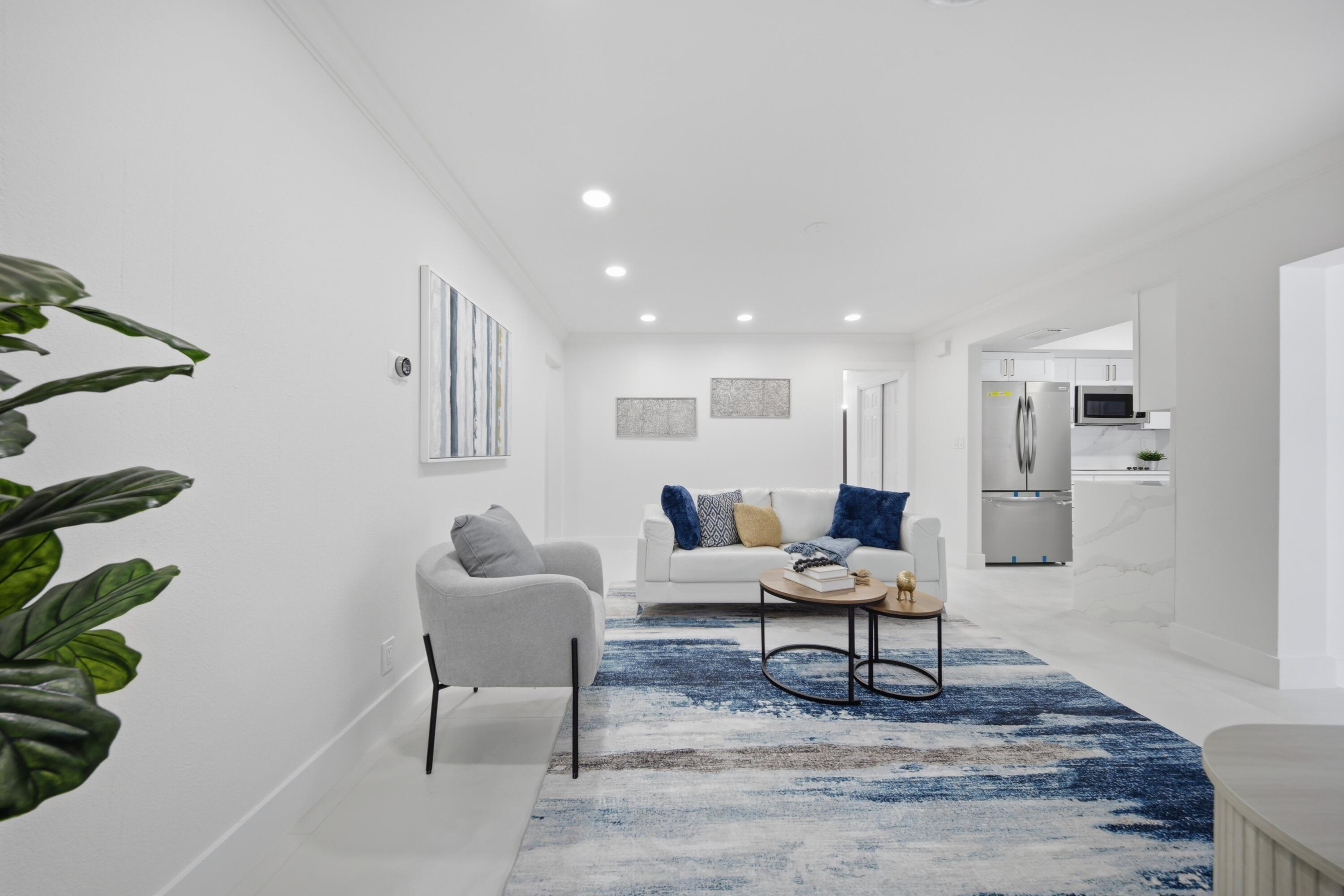 CORAL RIDGE ISLES - Residential