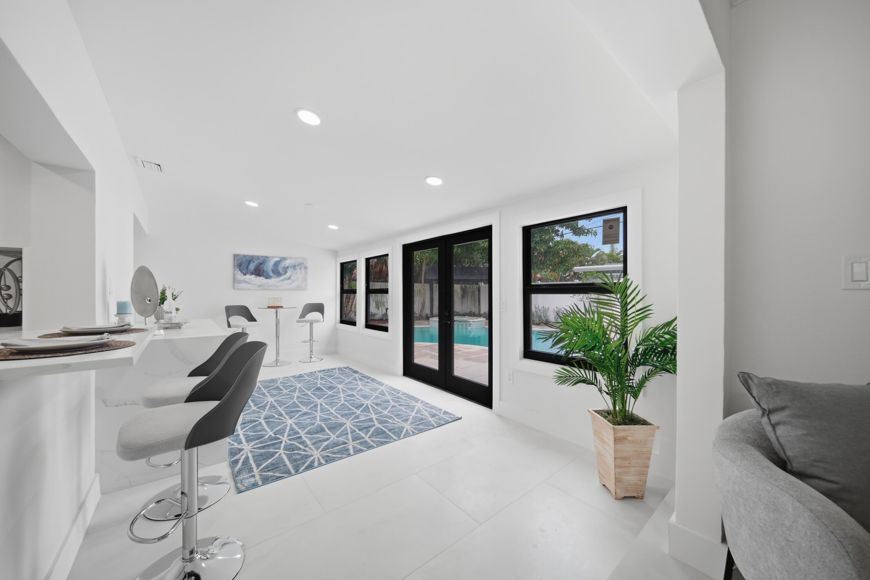 CORAL RIDGE ISLES - Residential